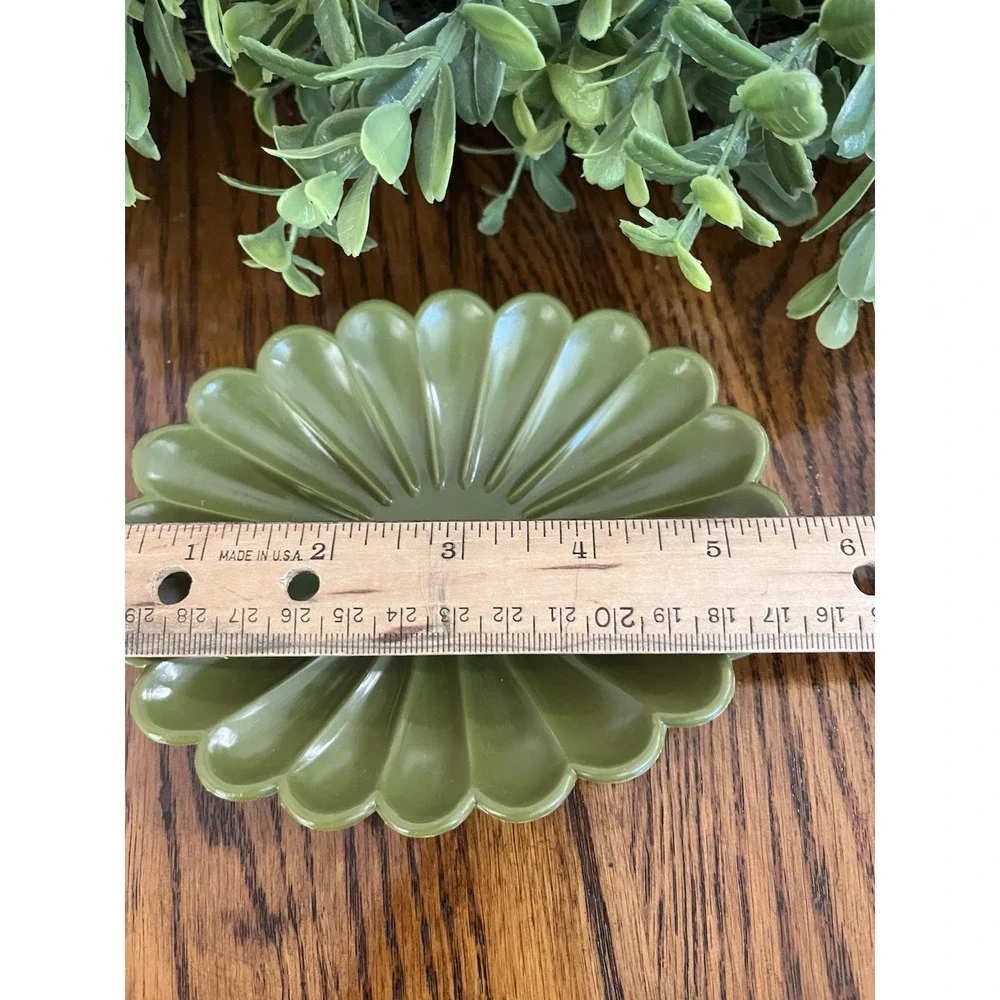 Vintage Soap Dish Tray Avocado Green 1960s Retro USA Bathroom Kitchen